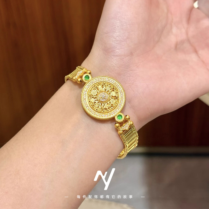 2026 Sand Gold Rotating Eight  - Luxury Watch Nice recension och pris