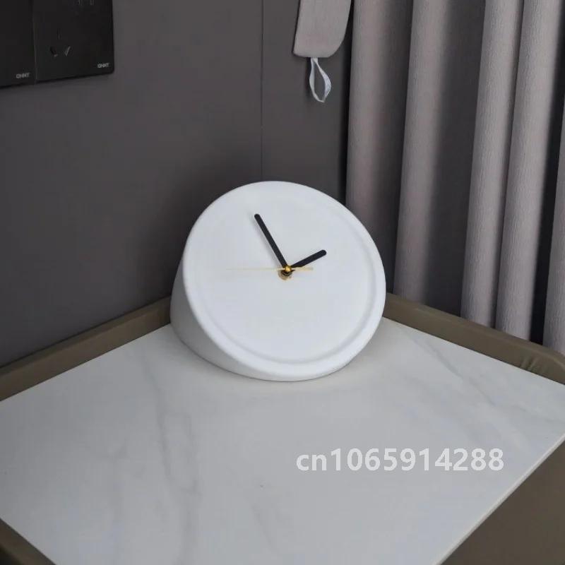 8 Inch Corner Wall Clocks Mini - Luxury Watch House recension och pris