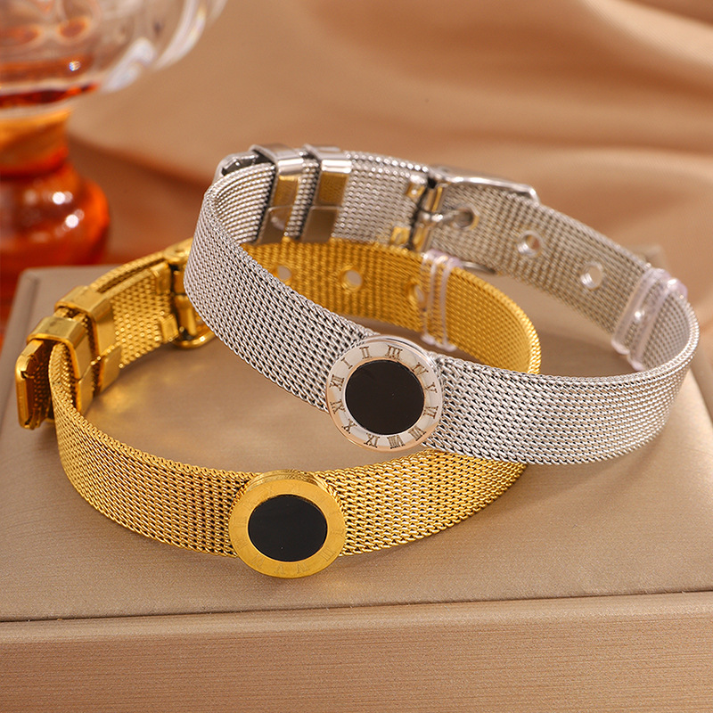 Luxury Roman Numeral Bracelets - Luxury Watch Korea recension och pris